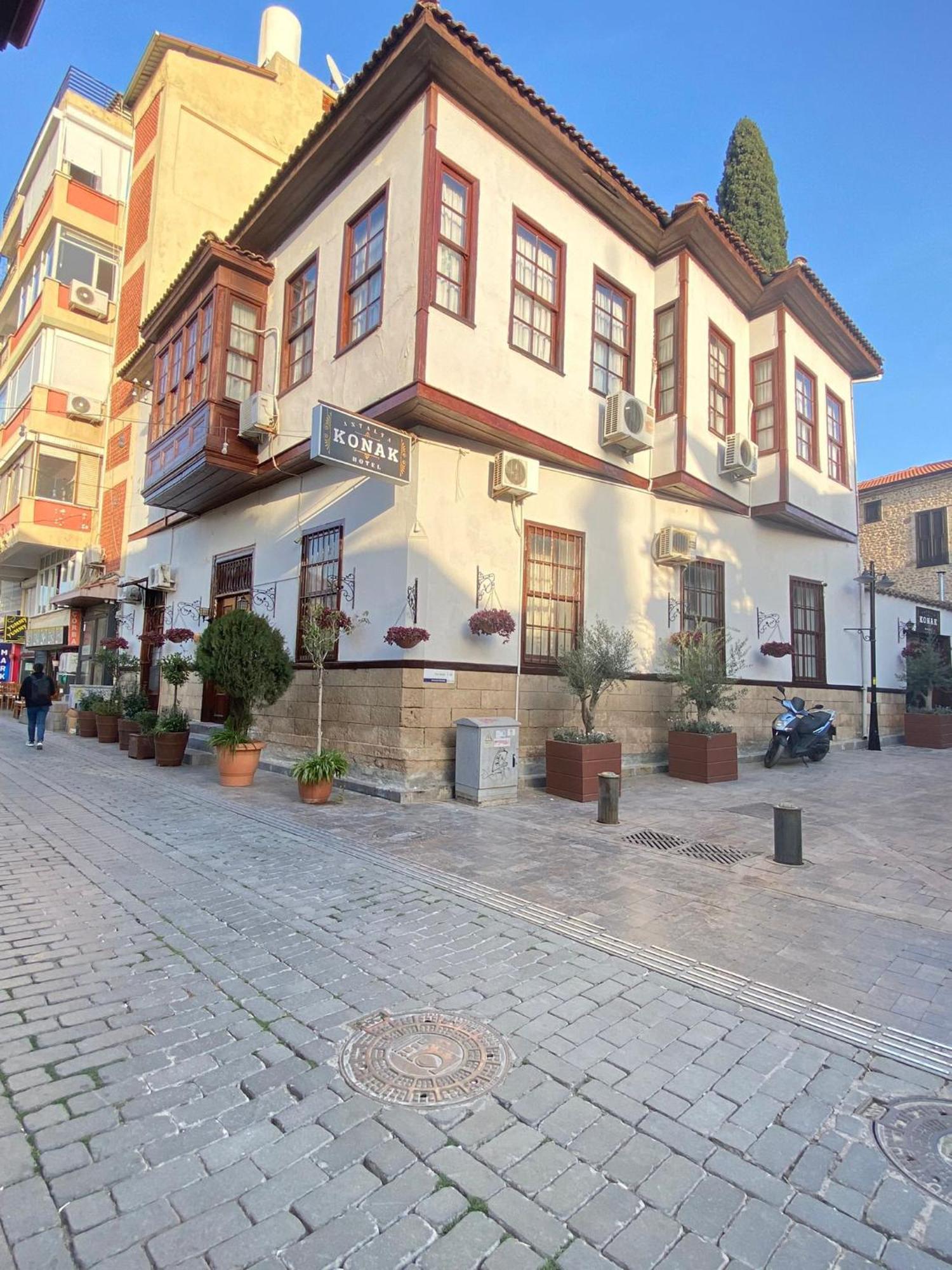 Konak Hotel Kaleici Antalya Exterior photo